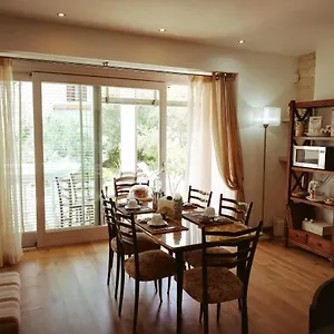 Anno Domini Oda ve Kahvaltı Olbia